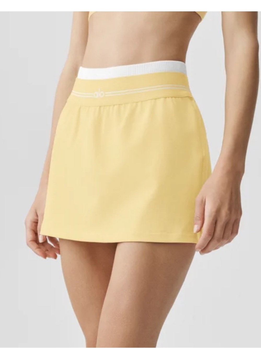 NWT Alo Yoga Airbrush Better Together Tennis Skirt Warm Butter Yellow White XXS